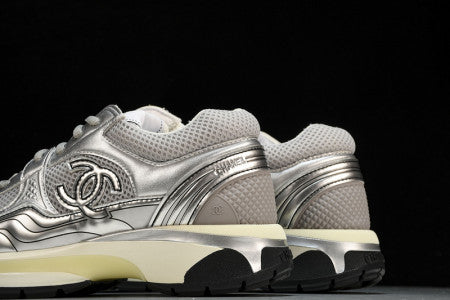 CC Sneaker 031