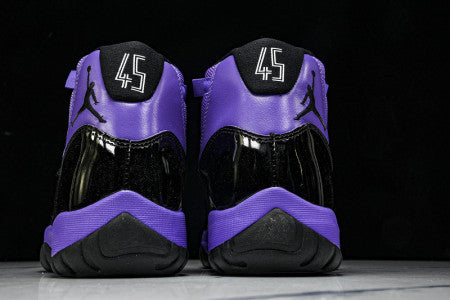 Air Jordan 11