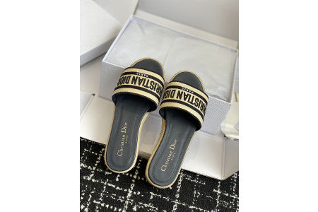 Dior Slides - Tan/Blk