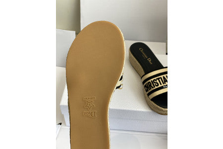 Dior Slides - Tan/Blk