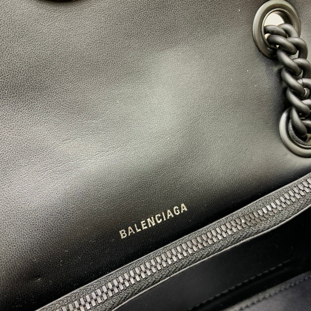 Midnight Quilted Chain Shoulder Bag