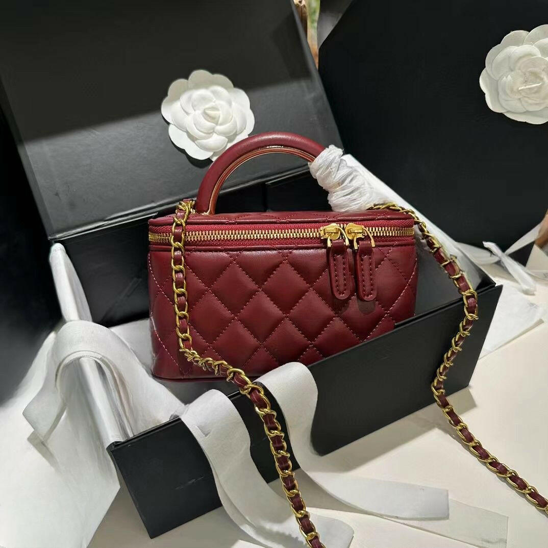 Chanel style vanity case – burgundy quilted crossbody bag photo