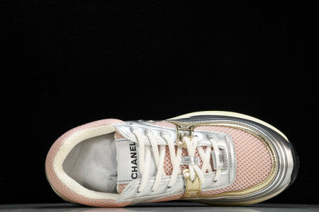 CC Sneaker 032