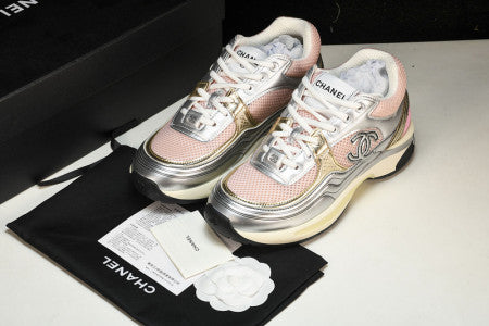 CC Sneaker 032