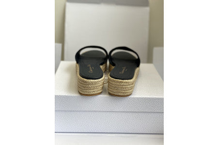 Dior Slides - Tan/Blk