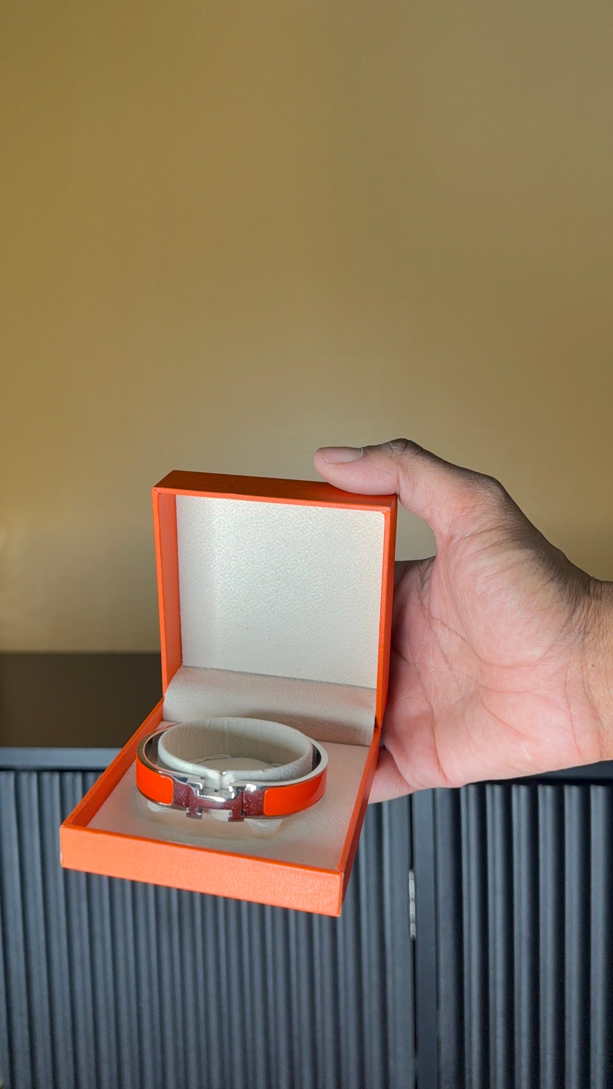Signature H Bracelet